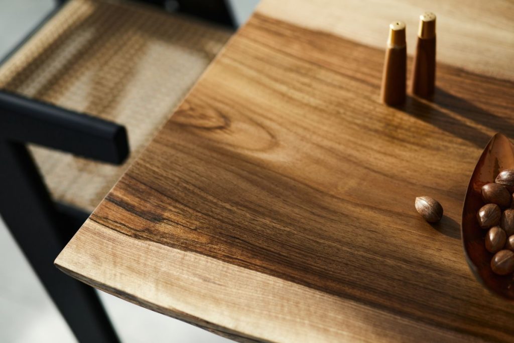 FollowTheFlowStudio Massivholz Möbel envato elements