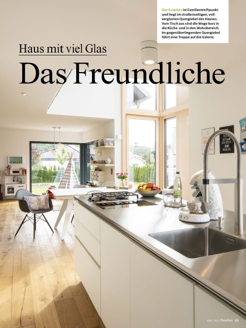 Hausbau Helden Fingerhaus-Kundenhaus mit viel Glas-Familienhaus