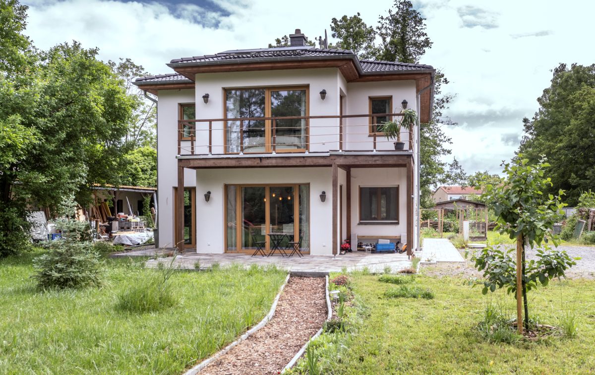 ytong Haus am See Außenansicht vorne